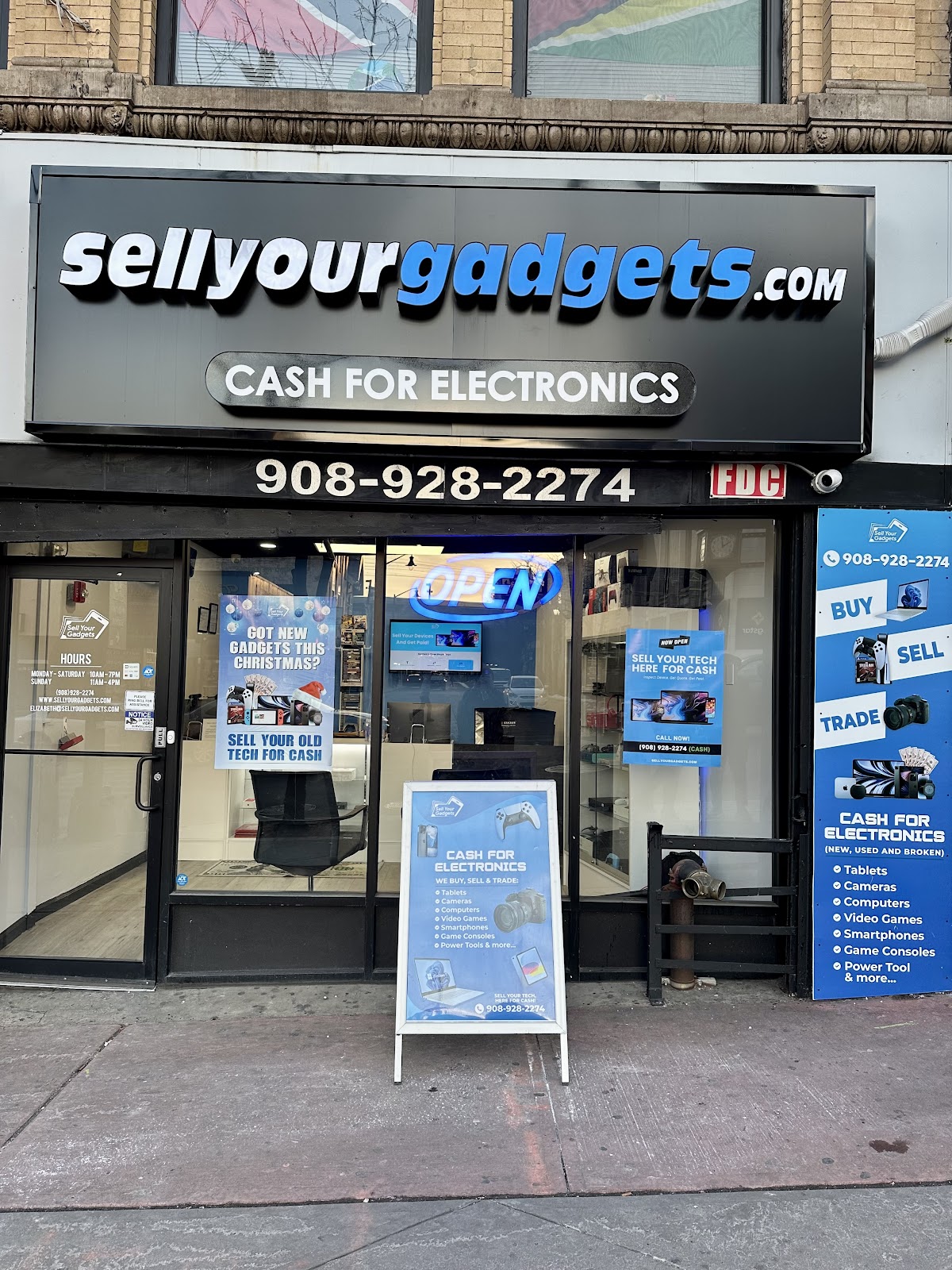 Sell Your Gadgets storefront in Elizabeth, NJ