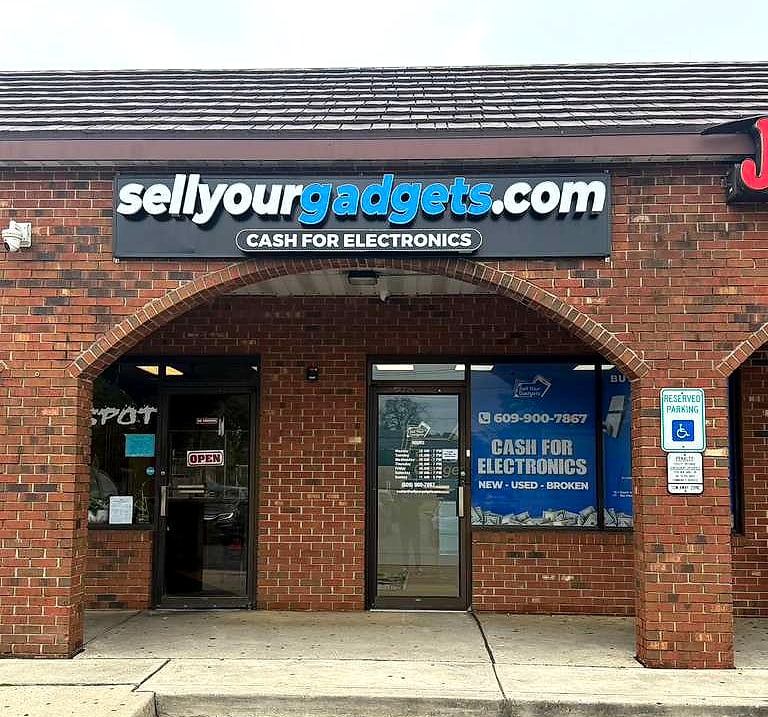 Sell Your Gadgets storefront in Trenton, NJ