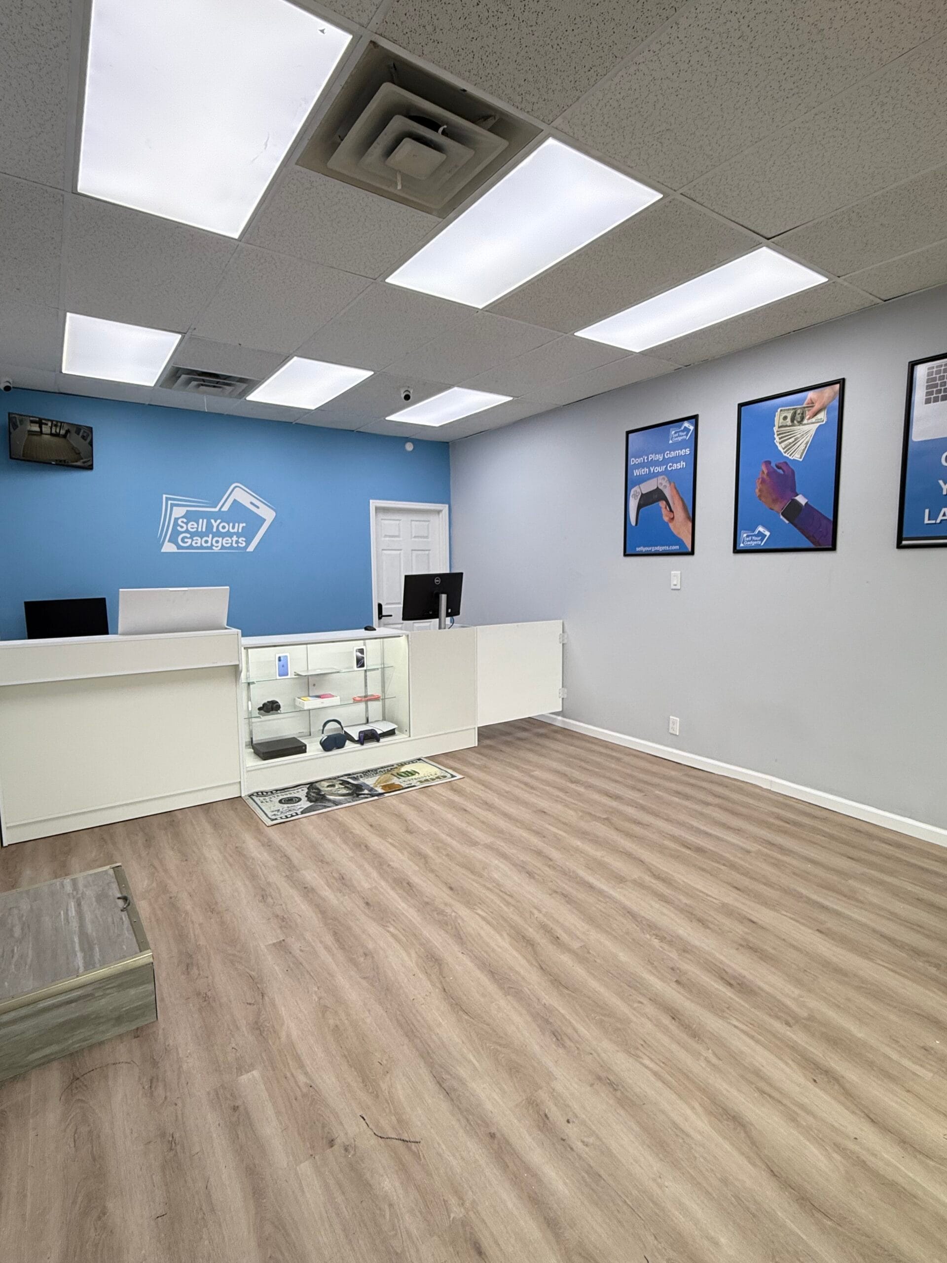 Inside Sell Your Gadgets Irvington NJ - professional device appraisal